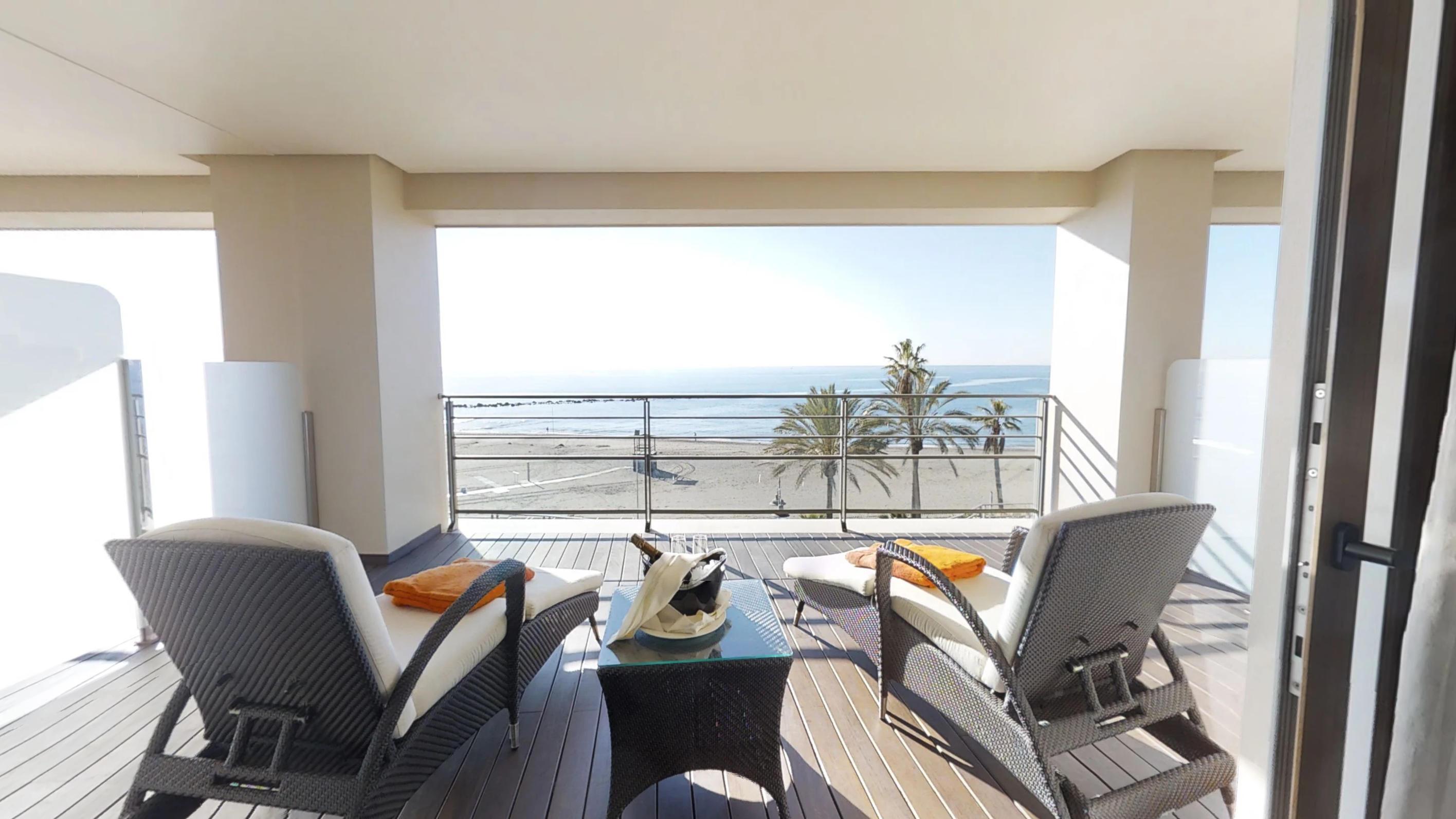 Vincci Seleccion Aleysa Hotel Беналмадена Екстериор снимка A balcony