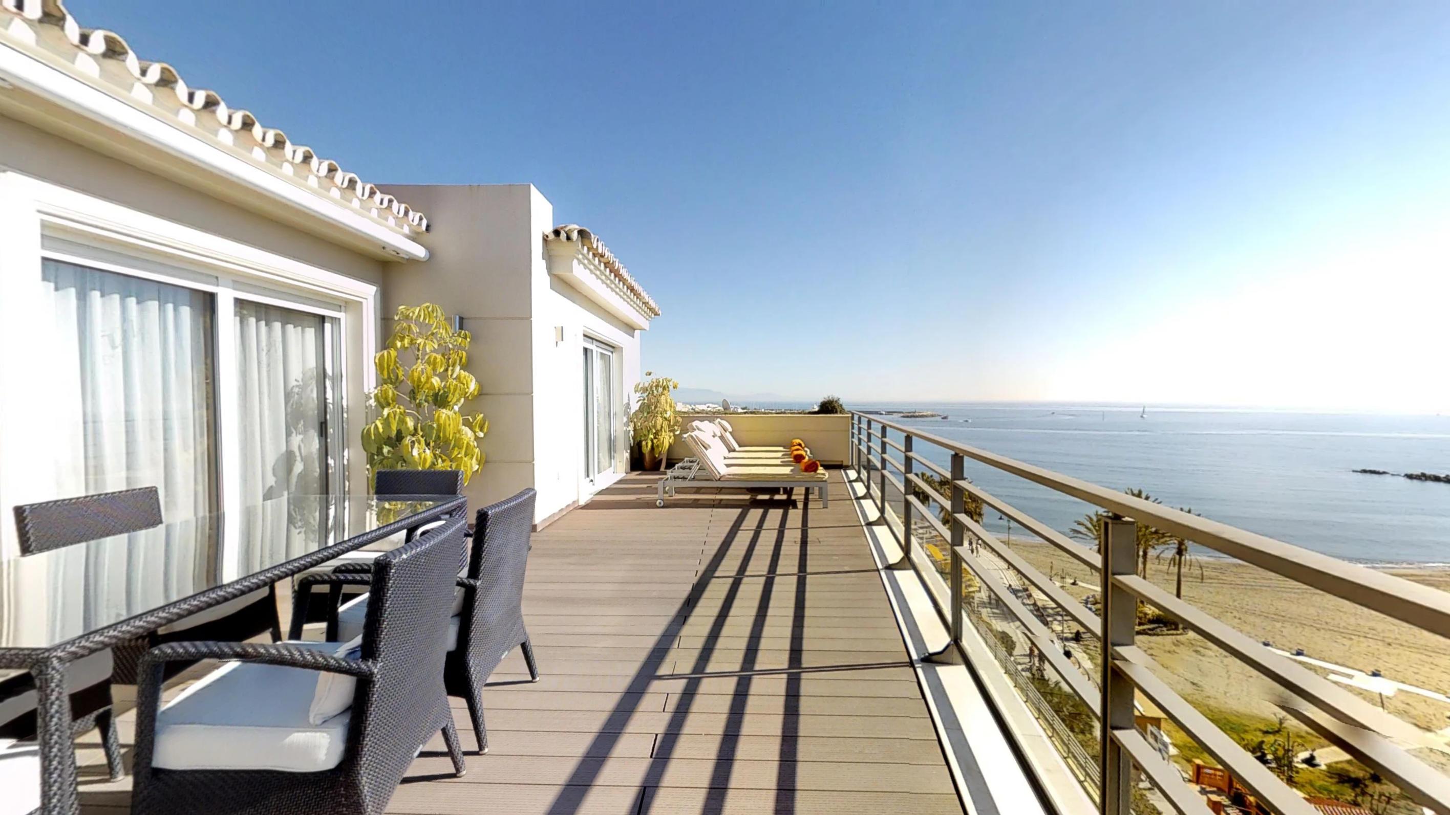 Vincci Seleccion Aleysa Hotel Беналмадена Екстериор снимка A balcony