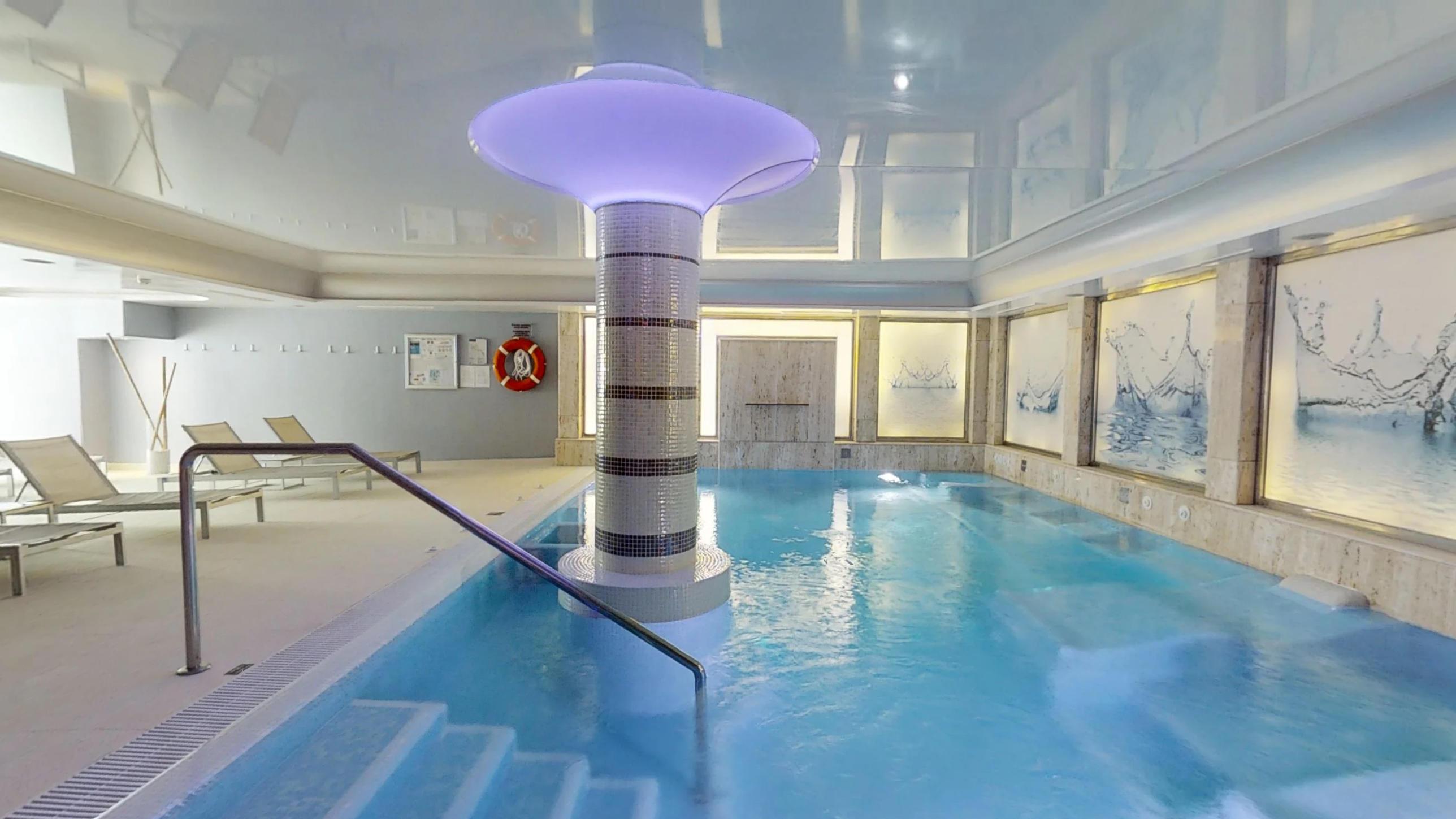 Vincci Seleccion Aleysa Hotel Беналмадена Екстериор снимка The swimming pool at the hotel