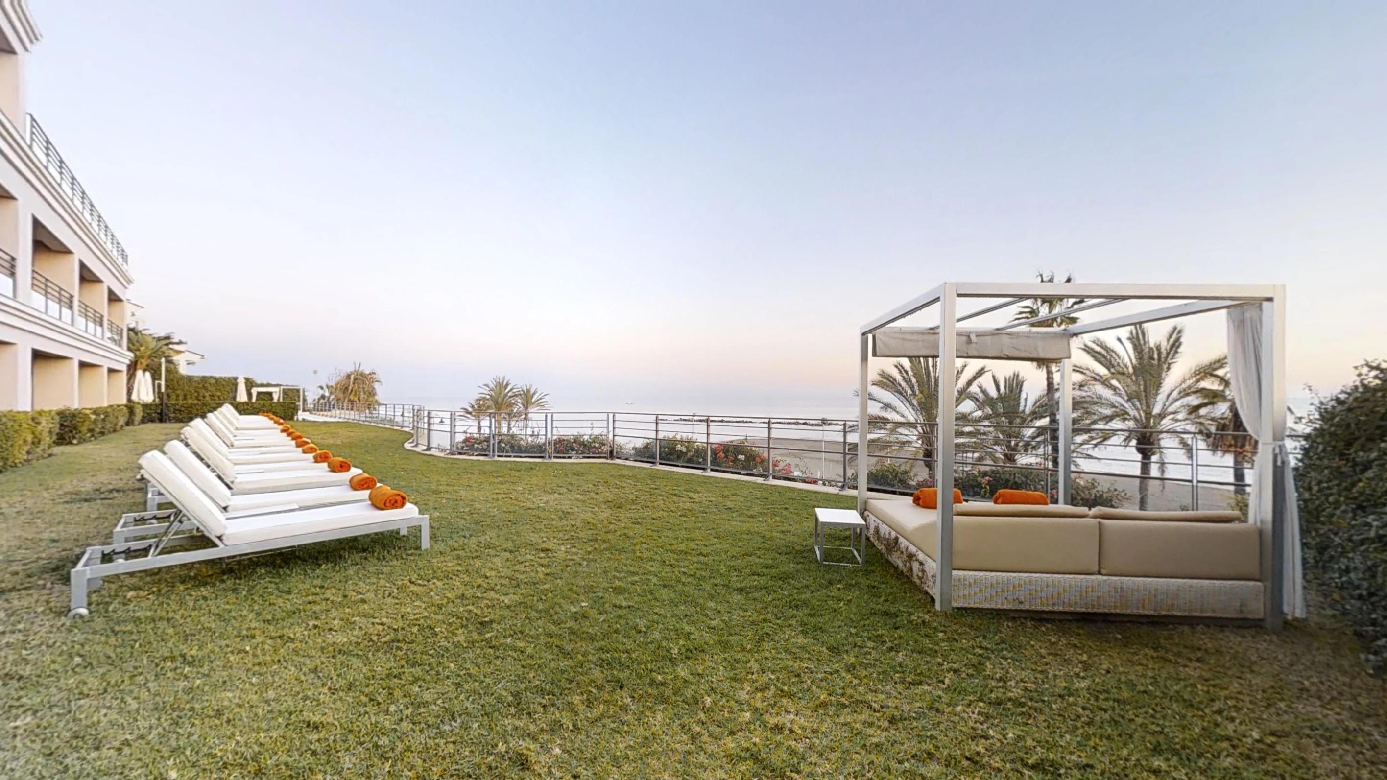 Vincci Seleccion Aleysa Hotel Беналмадена Екстериор снимка The Beach at The Oberoi, Mumbai