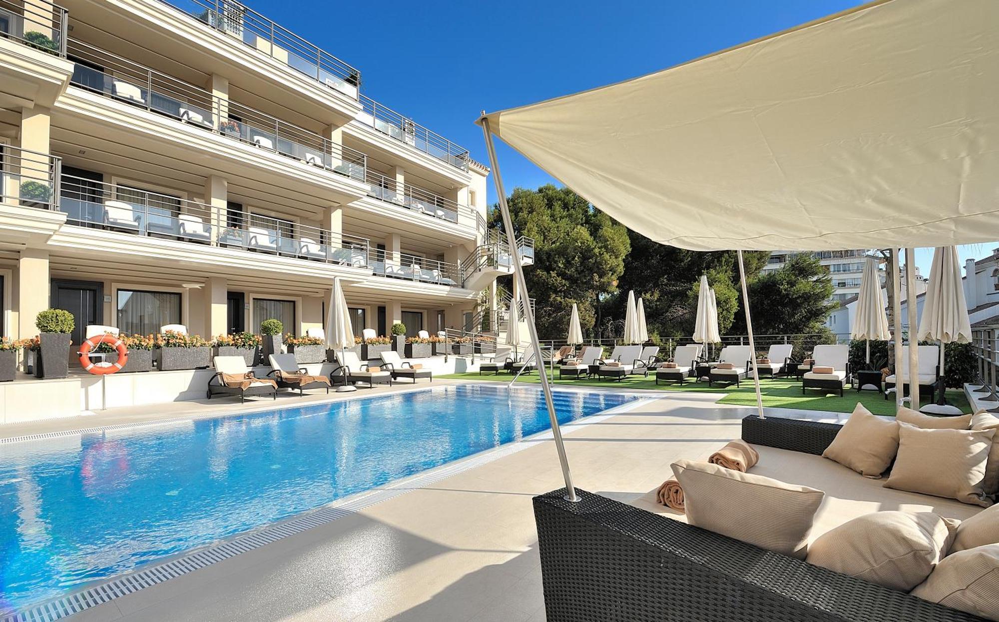 Vincci Seleccion Aleysa Hotel Беналмадена Екстериор снимка Hotel