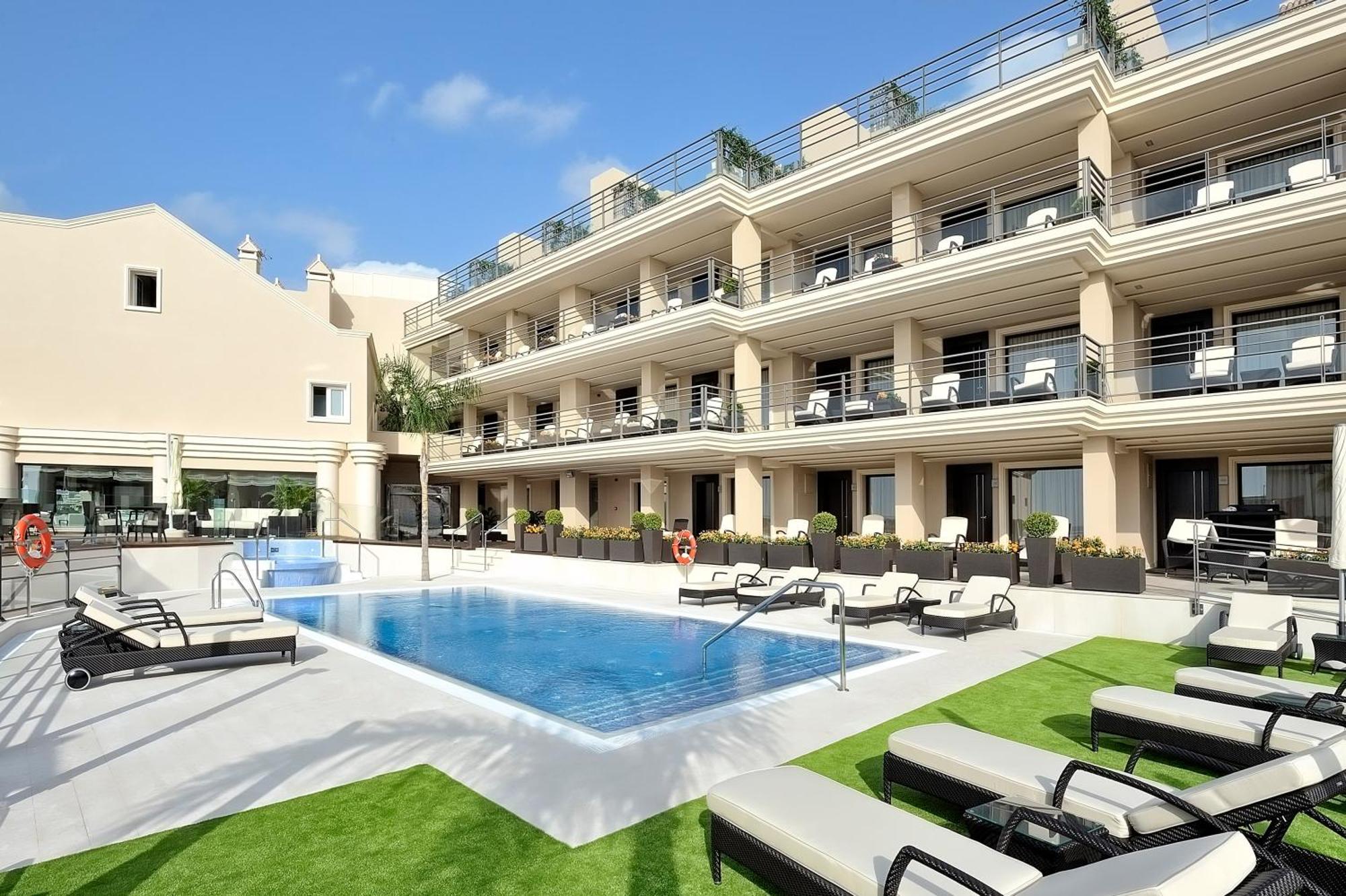 Vincci Seleccion Aleysa Hotel Беналмадена Екстериор снимка Hotel