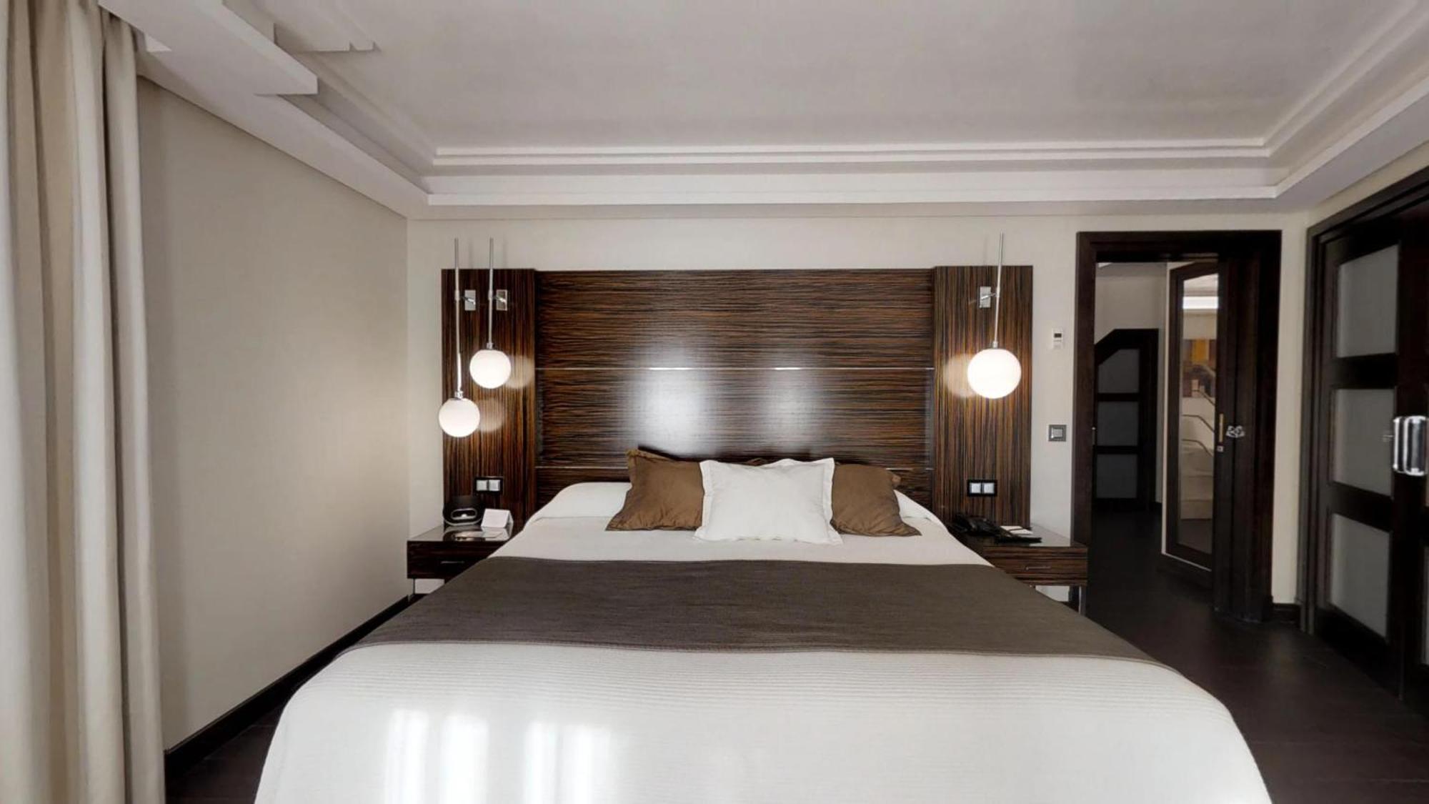 Vincci Seleccion Aleysa Hotel Беналмадена Стая снимка A bedroom at the hotel